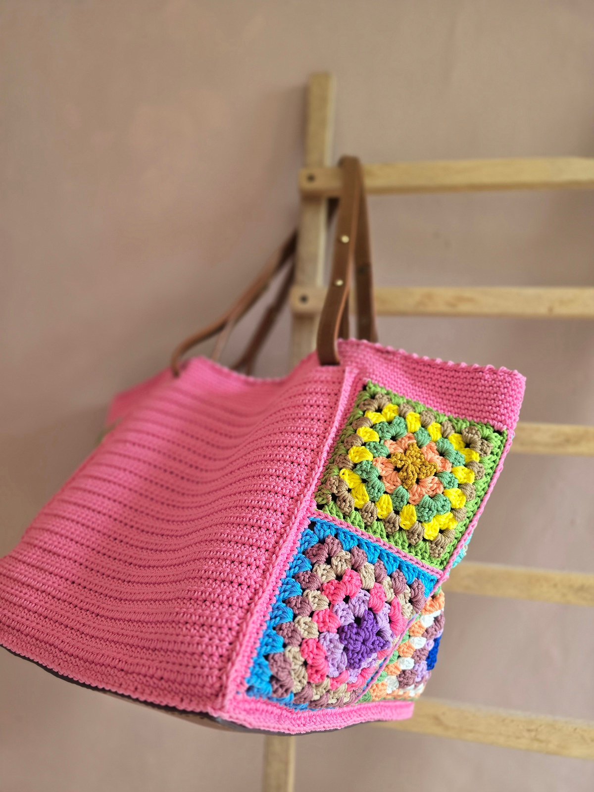 Aryalara Tote